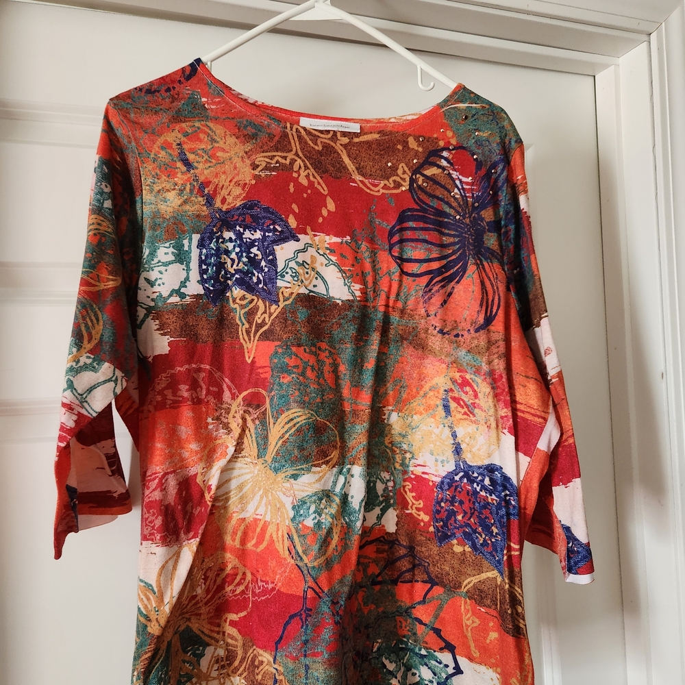 Breckenrdige Colorful Abstract Print Women's Top 3/4 Length Sleeves